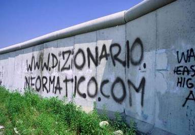 The Walldiz (fotoritocco - nessun muro è stato realmente sporcato)